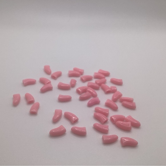 Soft Claws Nail Caps Black Sz M Partial Pkg of 24 + Bonus - Picture 4 of 4